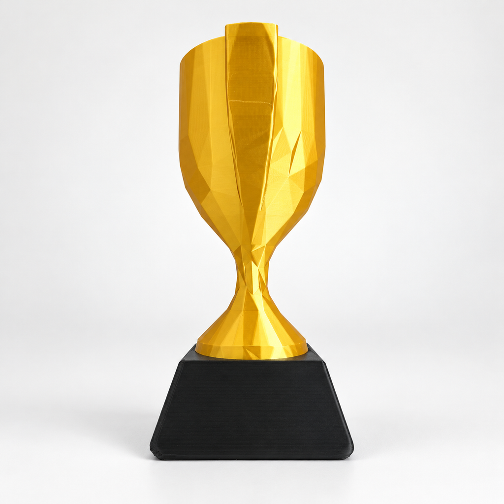 Trofeo Copa Impreso En 3D Con Base Para Premiación — vista dorada lateral; fotografía original