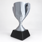Trofeo Copa Impreso En 3D Con Base Para Premiación — vista plateada angulo; fotografía original
