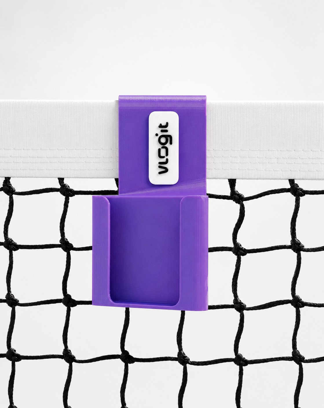 Soporte morado para móvil en pádel-2.png