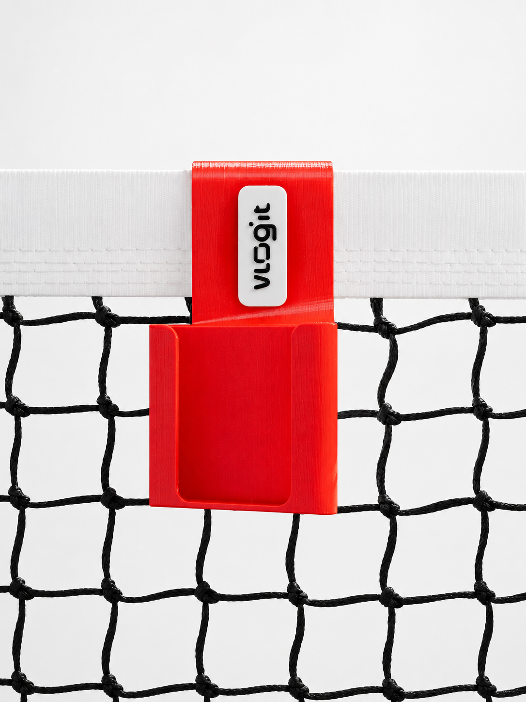 Soporte rojo para móvil en estudio-8.png